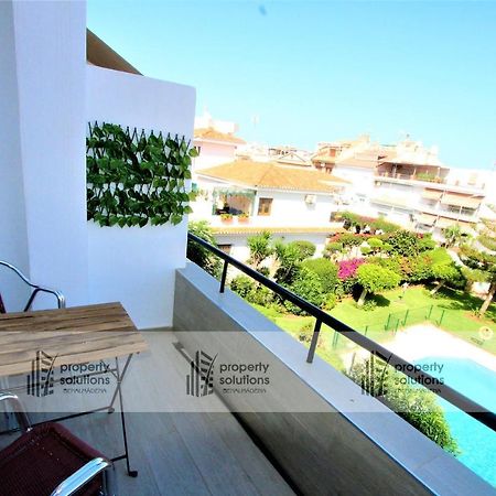 Carihuela Playa - 2ª Linea De Playa - Piscina - Parking Gratis Lejlighed Torremolinos Eksteriør billede