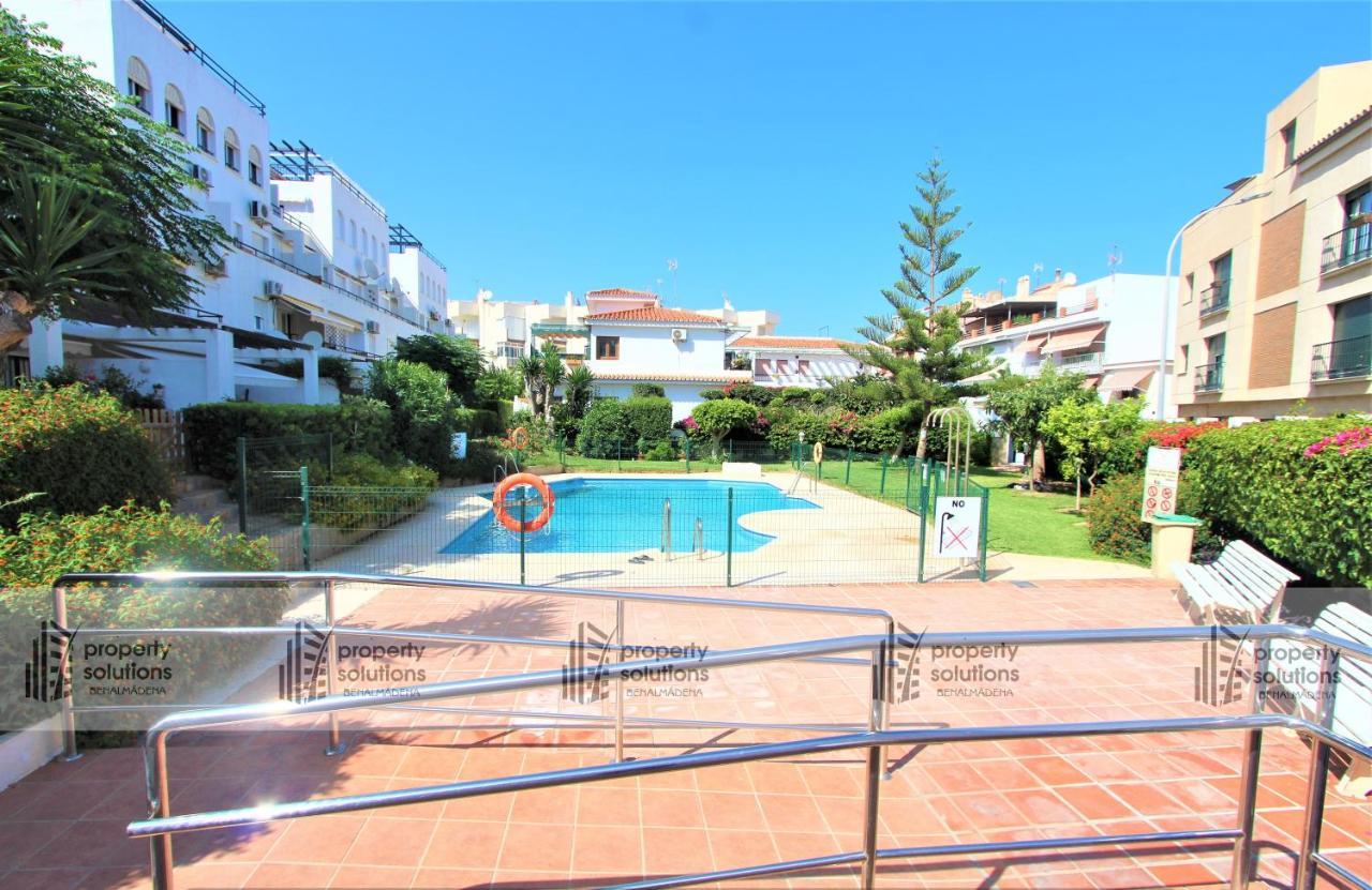Carihuela Playa - 2ª Linea De Playa - Piscina - Parking Gratis Lejlighed Torremolinos Eksteriør billede