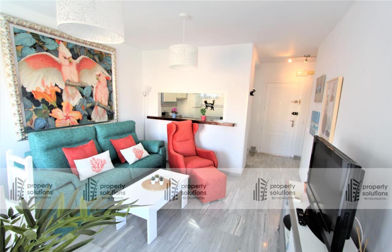Carihuela Playa - 2ª Linea De Playa - Piscina - Parking Gratis Lejlighed Torremolinos Eksteriør billede
