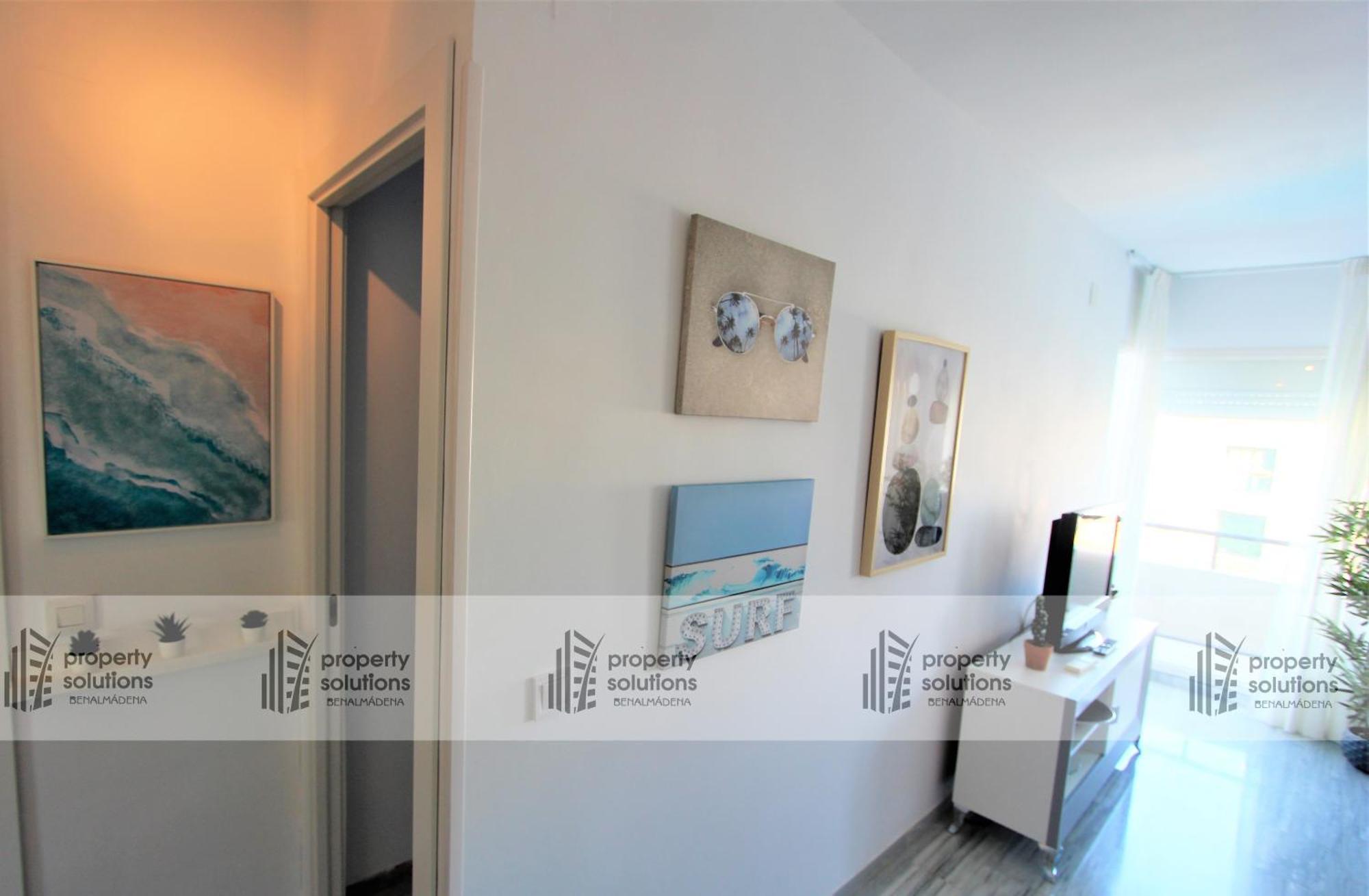 Carihuela Playa - 2ª Linea De Playa - Piscina - Parking Gratis Lejlighed Torremolinos Eksteriør billede